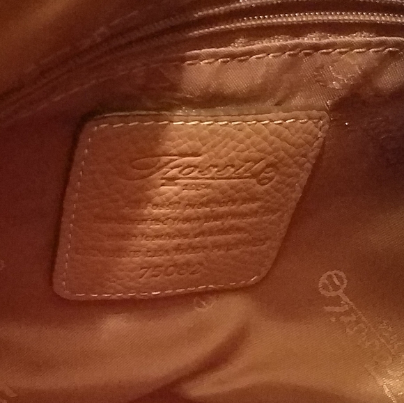 Fossil purse - Picture 4 of 4